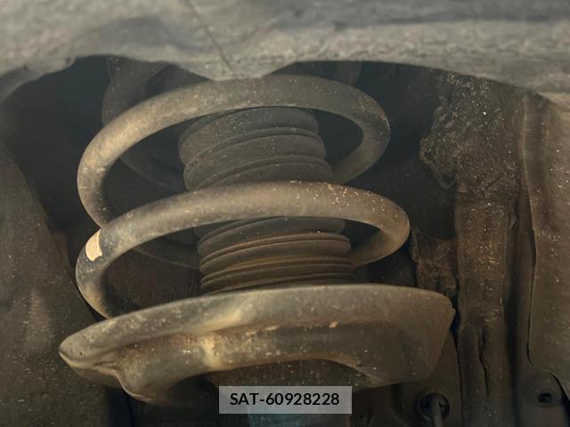 Toyota RAV4 PHV 2021-07 8220361-19