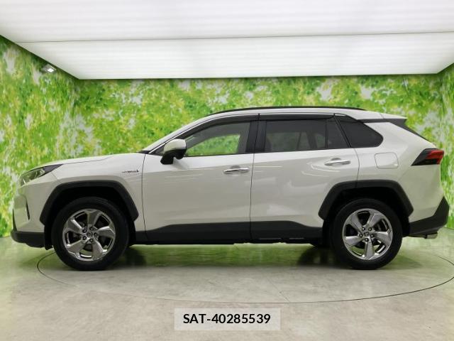Toyota RAV4 2019-07 8216095-1