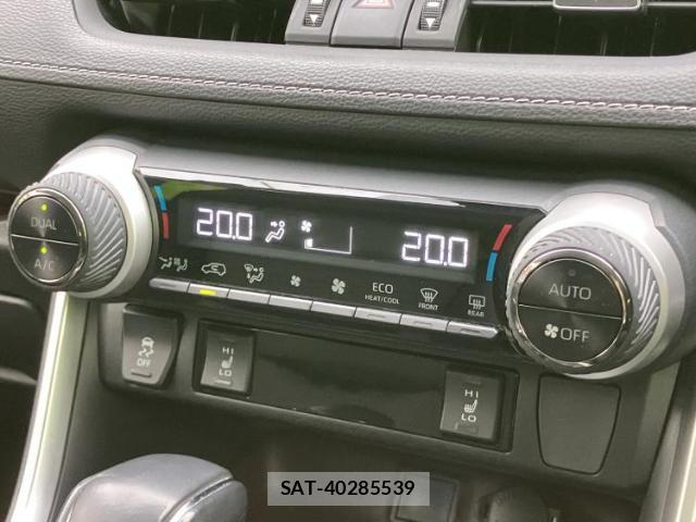 Toyota RAV4 2019-07 8216095-14