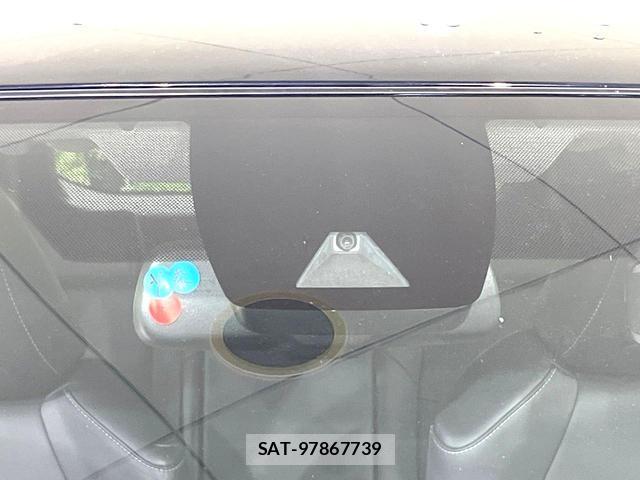 Toyota RAV4 2019-12 8216121-2