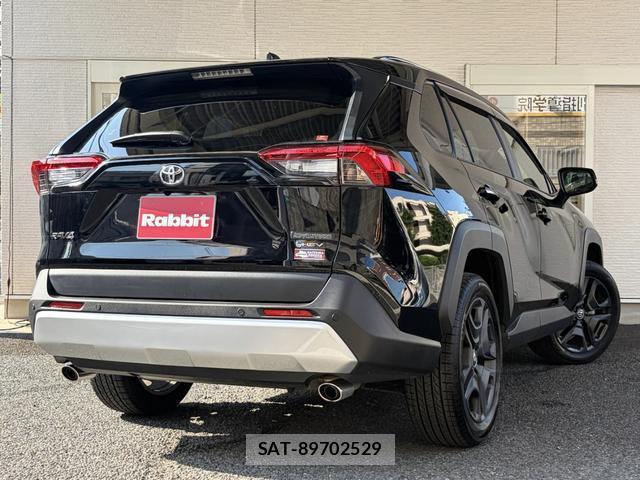 Toyota RAV4 2025-10 8216264-12