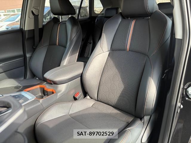 Toyota RAV4 2025-10 8216264-14