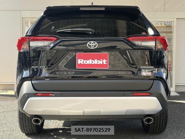 Toyota RAV4 2025-10 8216264-3