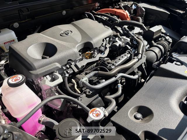 Toyota RAV4 2025-10 8216264-8