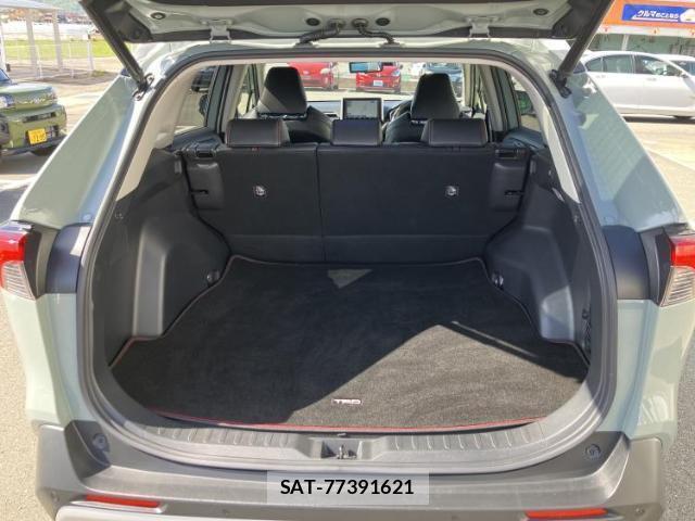 Toyota RAV4 2019-06 8216814-7