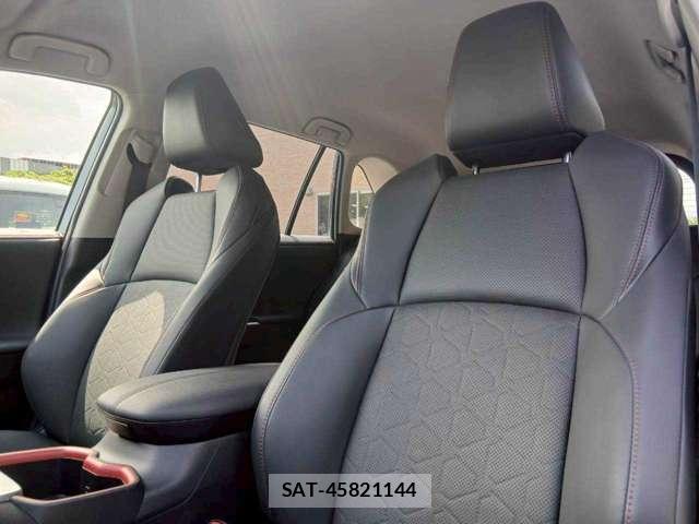 Toyota RAV4 2023-05 8216856-10