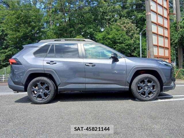 Toyota RAV4 2023-05 8216856-3