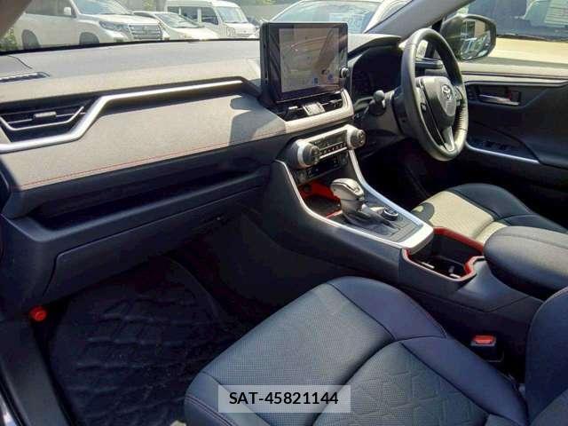 Toyota RAV4 2023-05 8216856-9