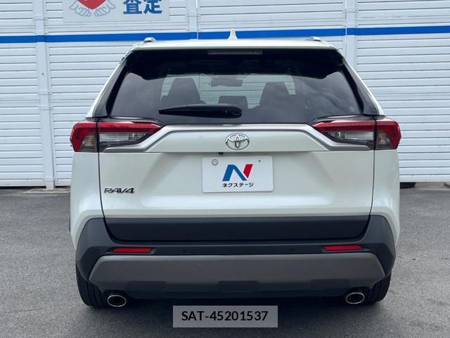 Toyota RAV4 2021-09 8216917-14