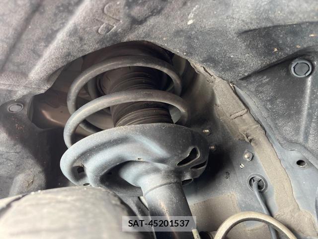Toyota RAV4 2021-09 8216917-19