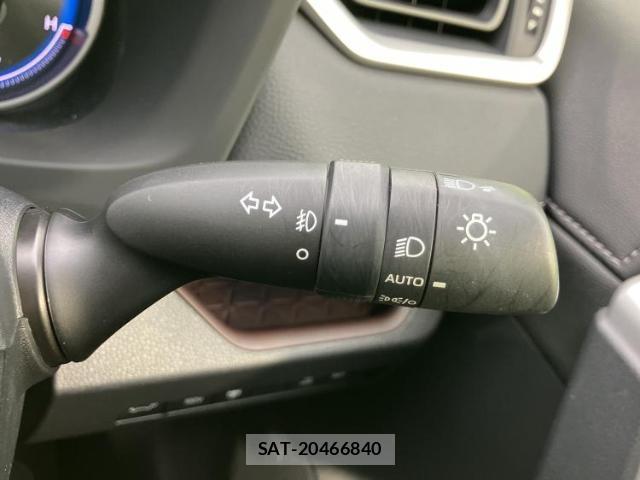 Toyota RAV4 2021-05 8216930-15