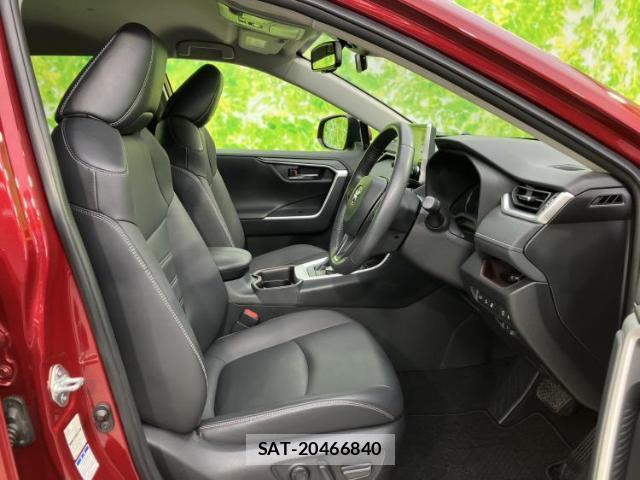 Toyota RAV4 2021-05 8216930-3