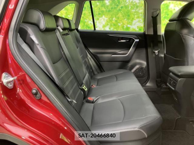 Toyota RAV4 2021-05 8216930-4