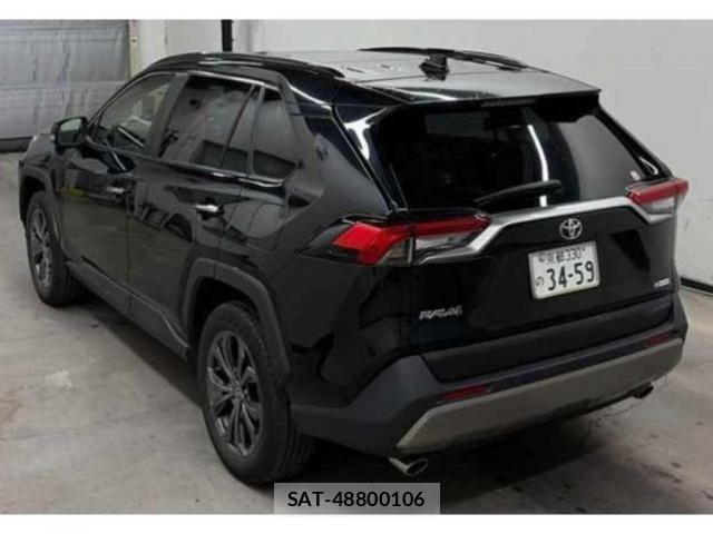 Toyota RAV4 2022-09 8217775-1
