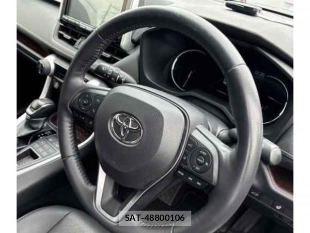 Toyota RAV4 2022-09 8217775-2