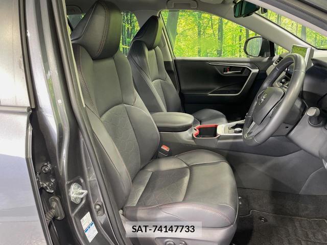 Toyota RAV4 2022-07 8218533-7