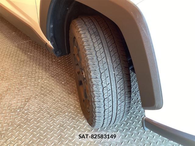 Toyota RAV4 2023-01 8218686-14