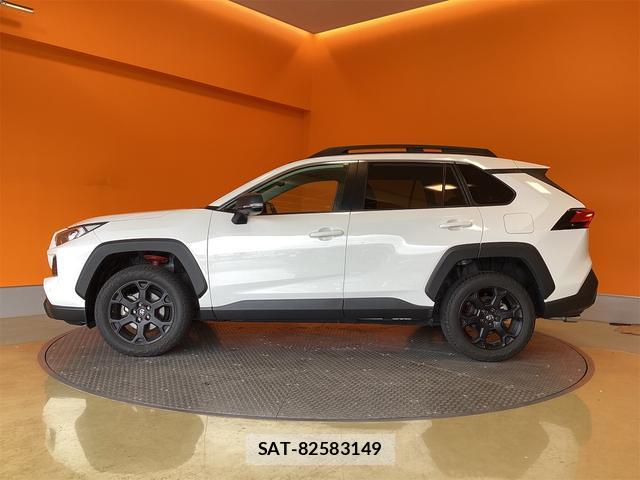 Toyota RAV4 2023-01 8218686-17
