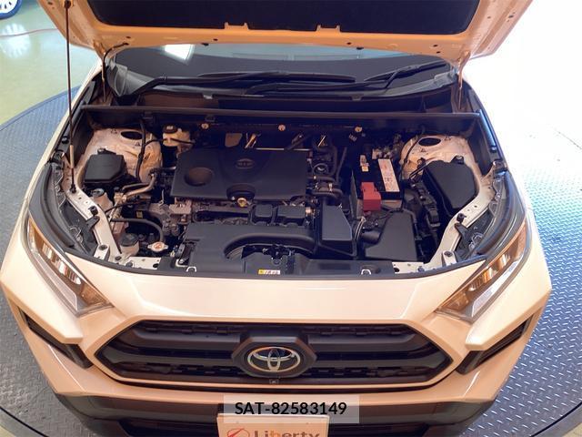 Toyota RAV4 2023-01 8218686-19