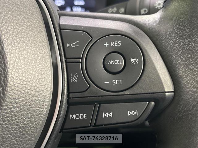 Toyota RAV4 2024-08 8218711-5