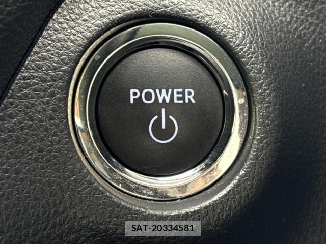 Toyota RAV4 2023-09 8218749-13