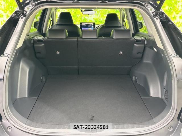 Toyota RAV4 2023-09 8218749-7