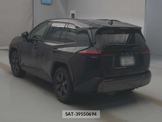 Toyota RAV4 2026-04 8218830-9