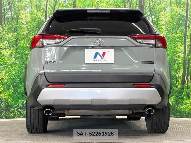Toyota RAV4 2021-11 8219077-14
