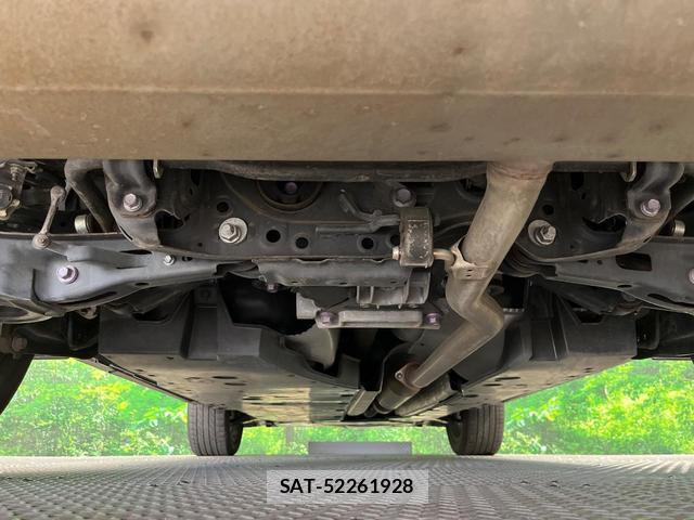 Toyota RAV4 2021-11 8219077-18