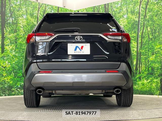 Toyota RAV4 2019-12 8219087-14