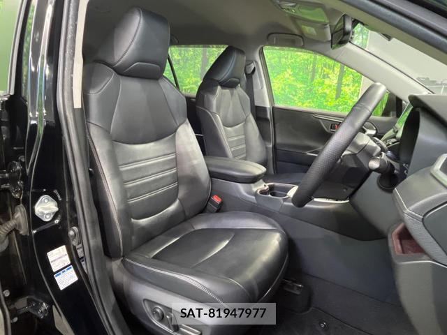 Toyota RAV4 2019-12 8219087-7