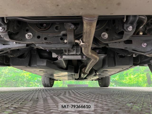 Toyota RAV4 2020-02 8219101-18