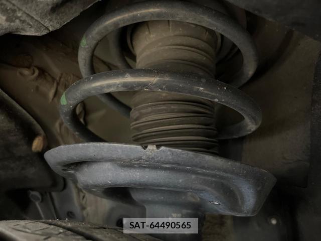 Toyota RAV4 2021-04 8219111-19