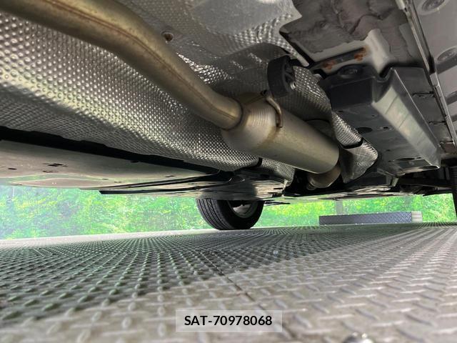 Toyota RAV4 2023-08 8219115-19