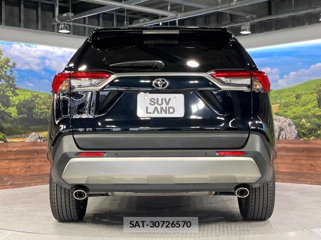 Toyota RAV4 2024-03 8219181-15
