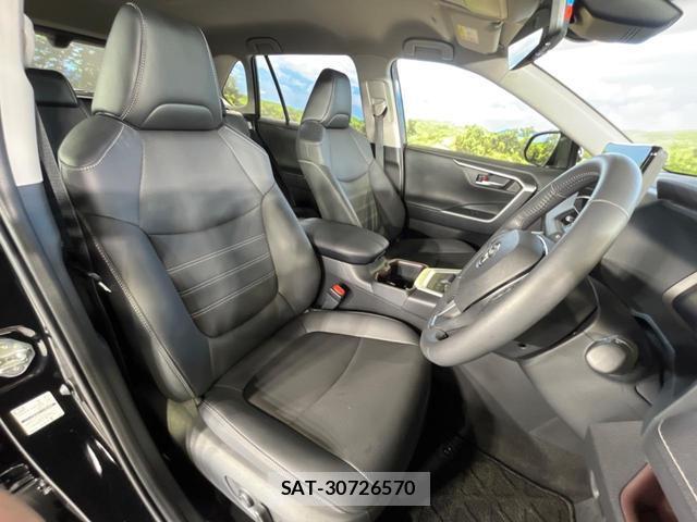 Toyota RAV4 2024-03 8219181-8