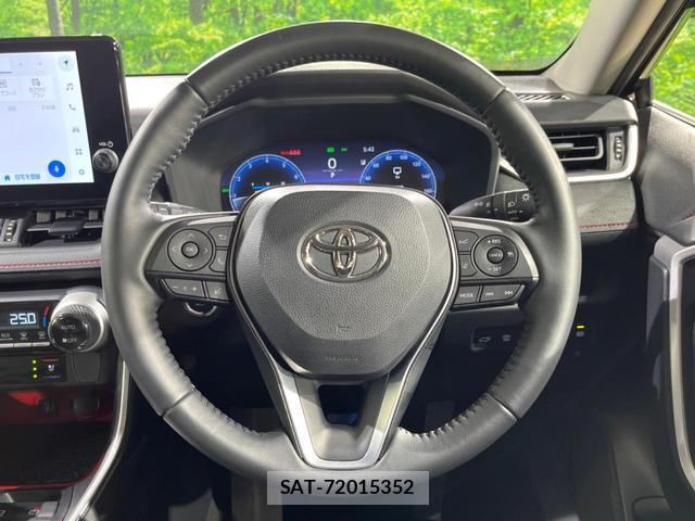 Toyota RAV4 2023-09 8219346-10