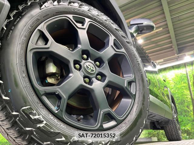 Toyota RAV4 2023-09 8219346-12