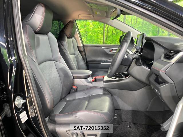 Toyota RAV4 2023-09 8219346-7