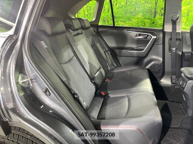 Toyota RAV4 2024-08 8219348-8