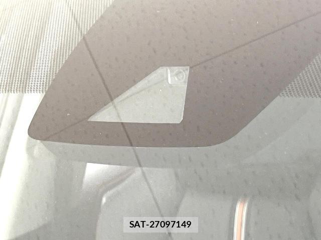 Toyota RAV4 2021-07 8219399-2