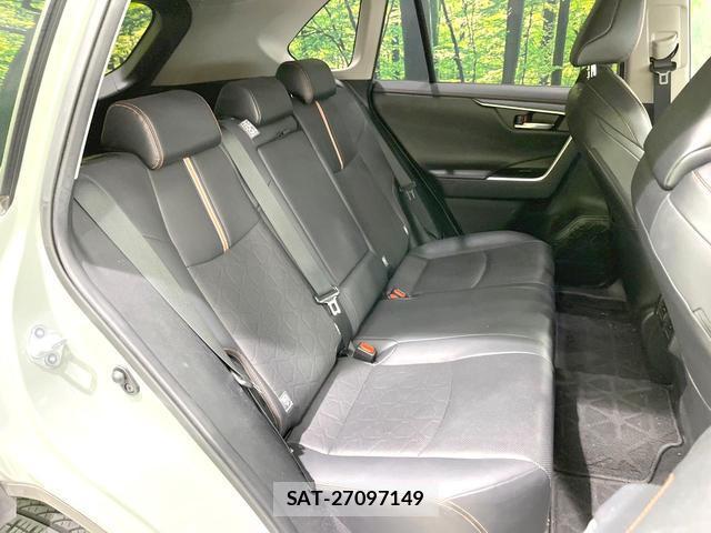 Toyota RAV4 2021-07 8219399-9