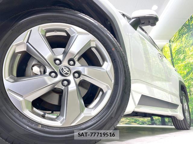 Toyota RAV4 2021-01 8219403-12