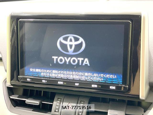 Toyota RAV4 2021-01 8219403-3