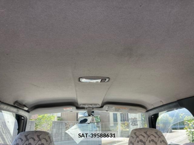 Toyota RAV4 1998-12 8219643-10
