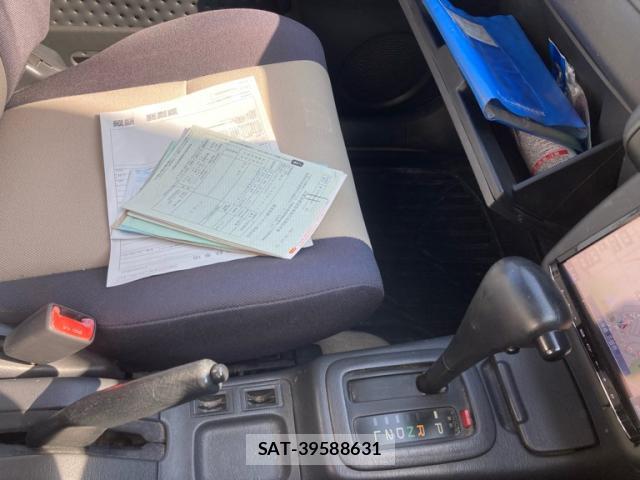 Toyota RAV4 1998-12 8219643-19