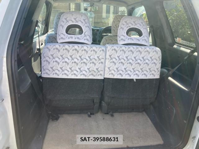 Toyota RAV4 1998-12 8219643-9