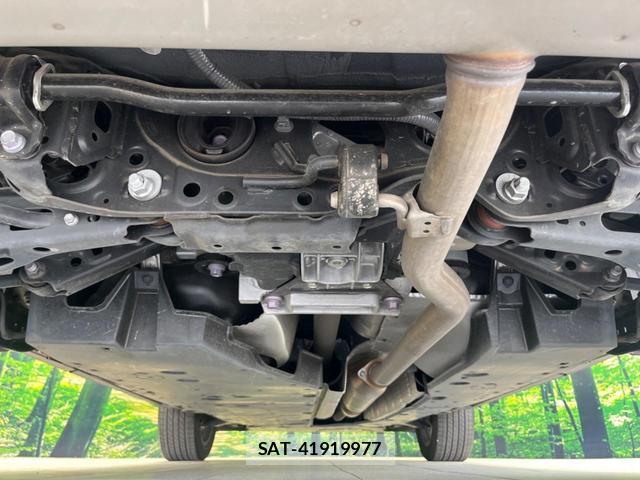 Toyota RAV4 2023-03 8219681-18