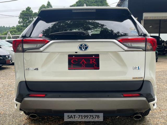 Toyota RAV4 2019-06 8219887-7