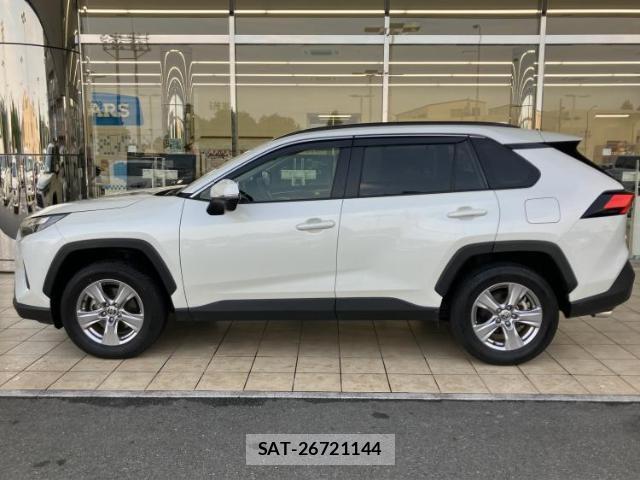 Toyota RAV4 2022-08 8220241-1
